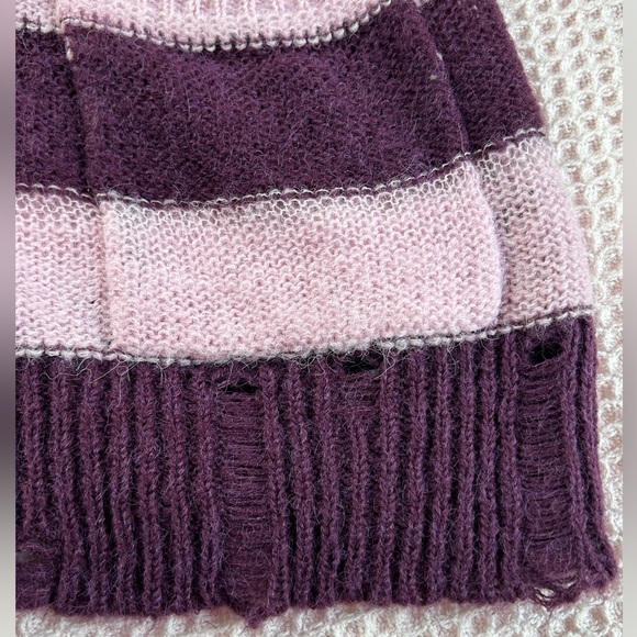 Urban Outfitters worn look distressed Stripe Cardigan Purple Pink Women's  Xs - Picture 10 of 16